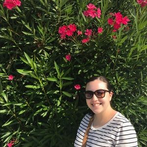 Meet your Posher, Gabrielle